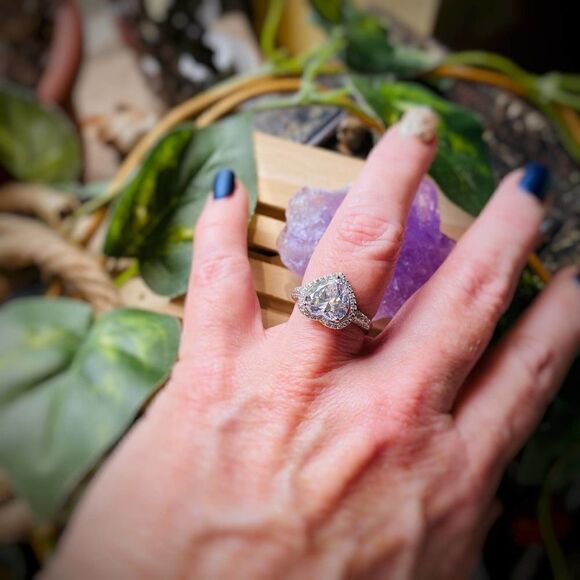 Sterling Silver Heart CZ Ring Size 8 - Picture 2 of 7